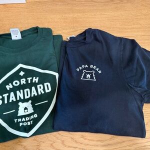 North Standard Mens Green Graphic Tee & Navy 'Papa Bear' Top (Set)